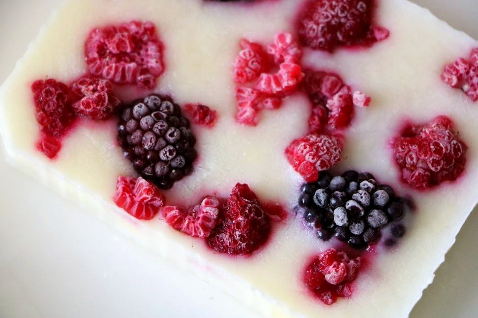 Frozen Greek Yogurt Protein Bark — high-protein snack recipe