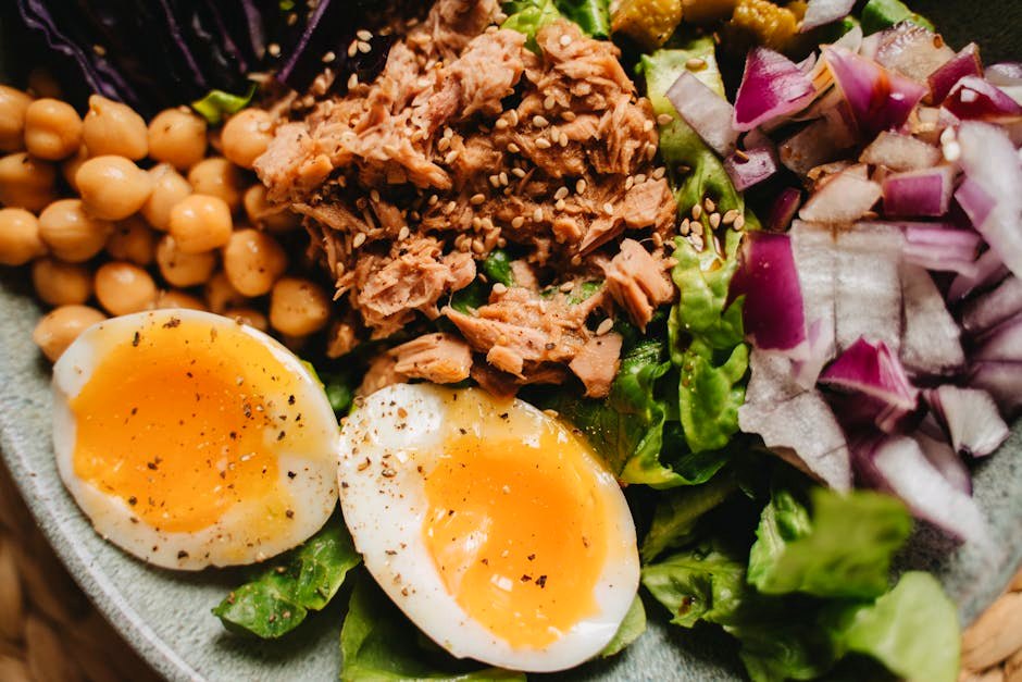 Tuna & Egg Protein Box — high-protein snack recipe