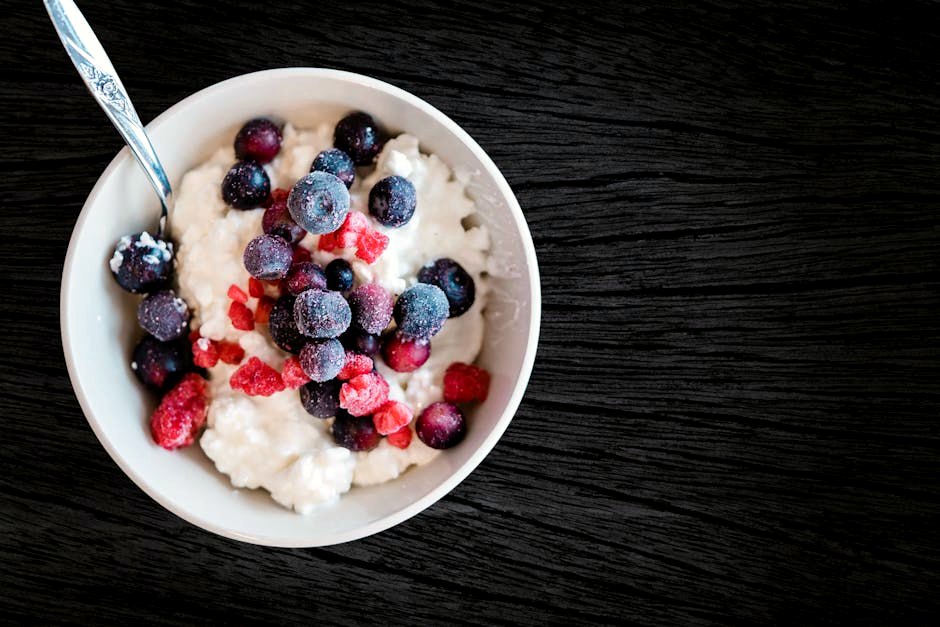Whipped Cottage Cheese & Berry Protein Pot — high-protein snack recipe